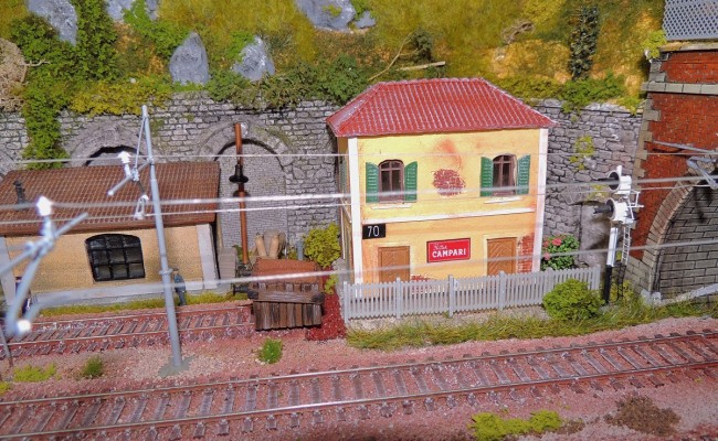 15 Edificio servizio sud
